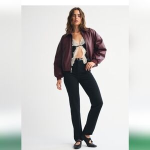 Abercrombie & Fitch Ultra High Rise 90s Straight Denim Jeans in Black